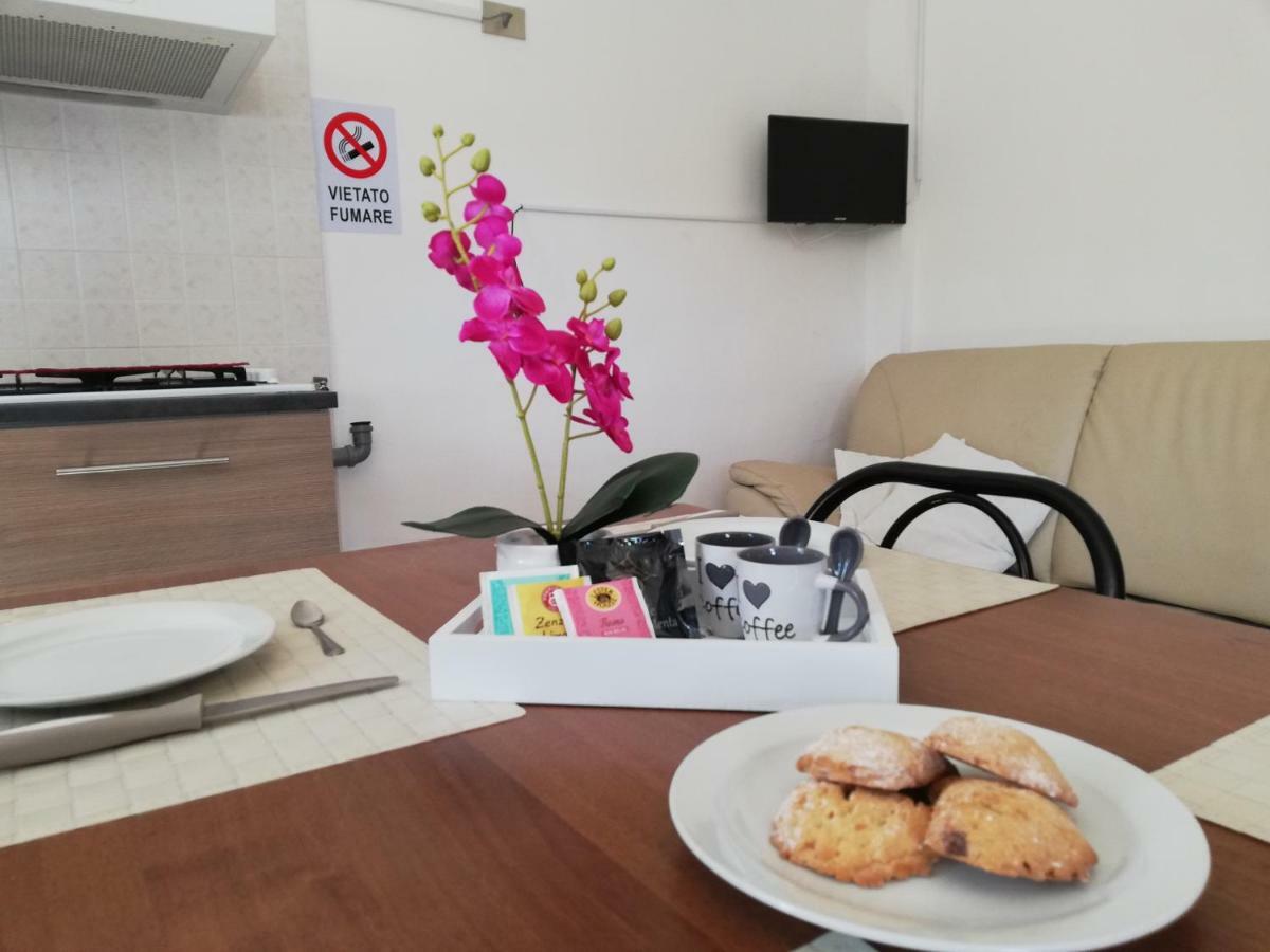 Casa Vacanze Valente Santa Maria Del Cedro Buitenkant foto